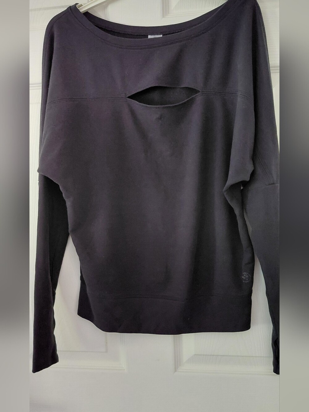 Zumba Wear Women's Black Cutout Long-Sleeve Top